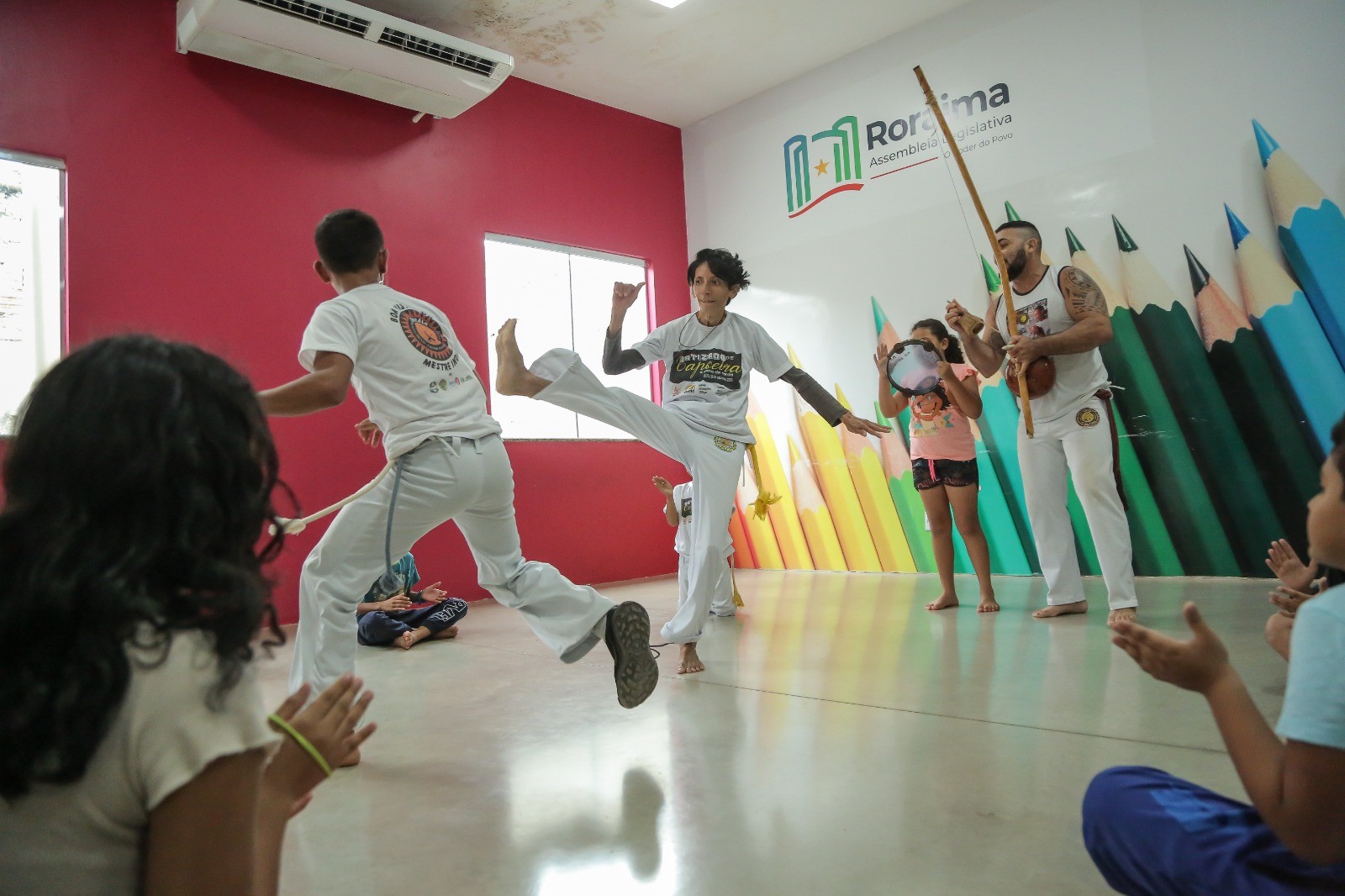 CCJUV - Programa especial da ALE-RR promove inclusão social por meio da capoeira