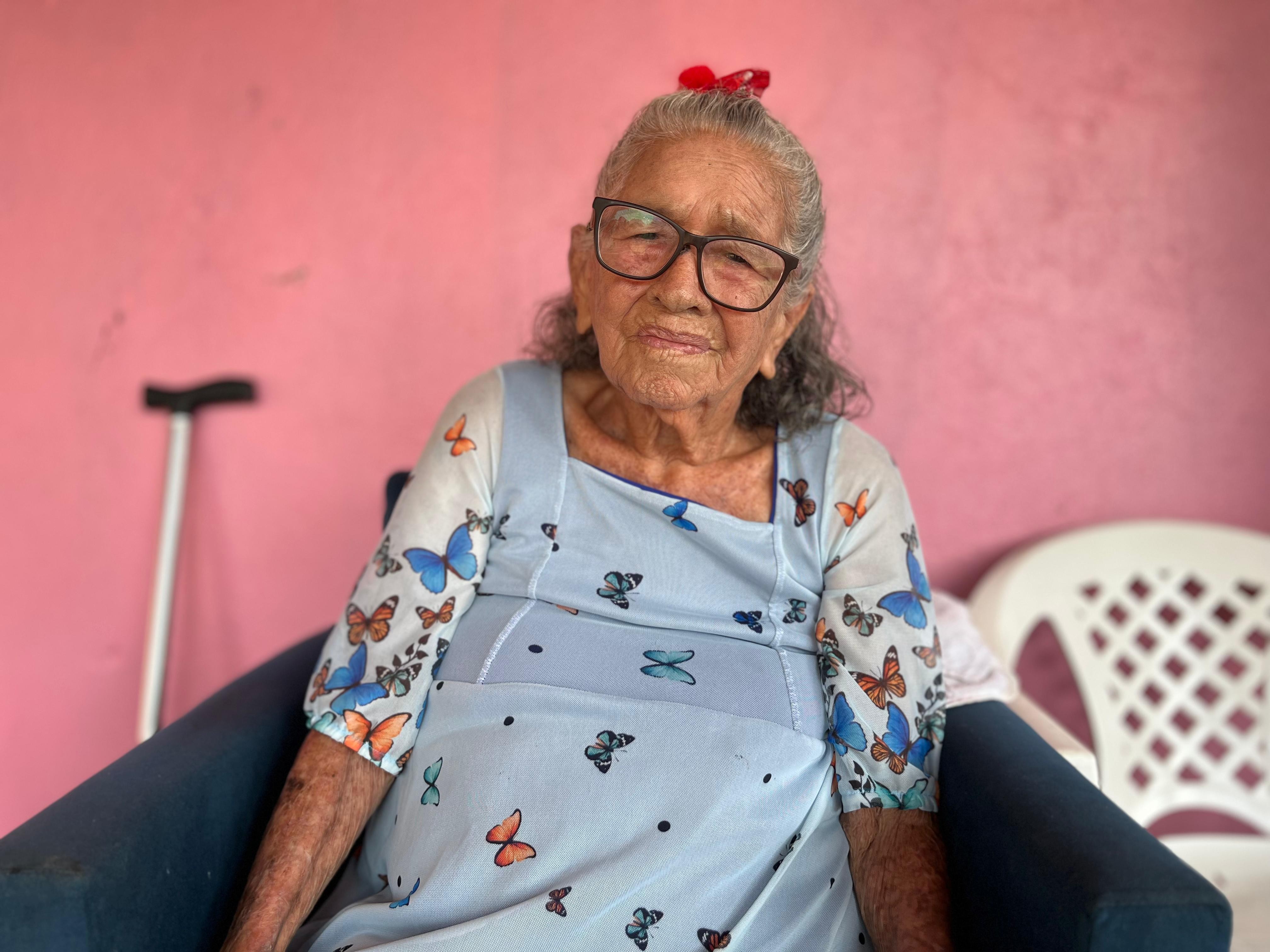 Mulher de 101 anos consegue aposentadoria por idade após quatro décadas de luta em RR