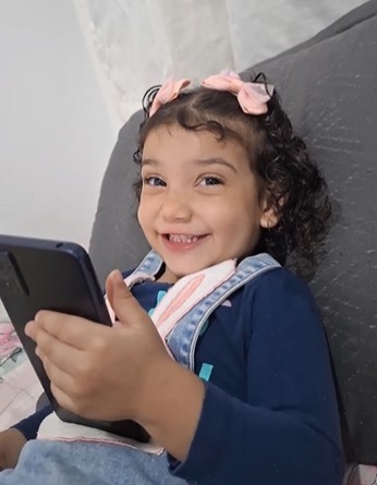 Criança de 2 anos morre após dar entrada com sinais de agressão em UPA da Maré