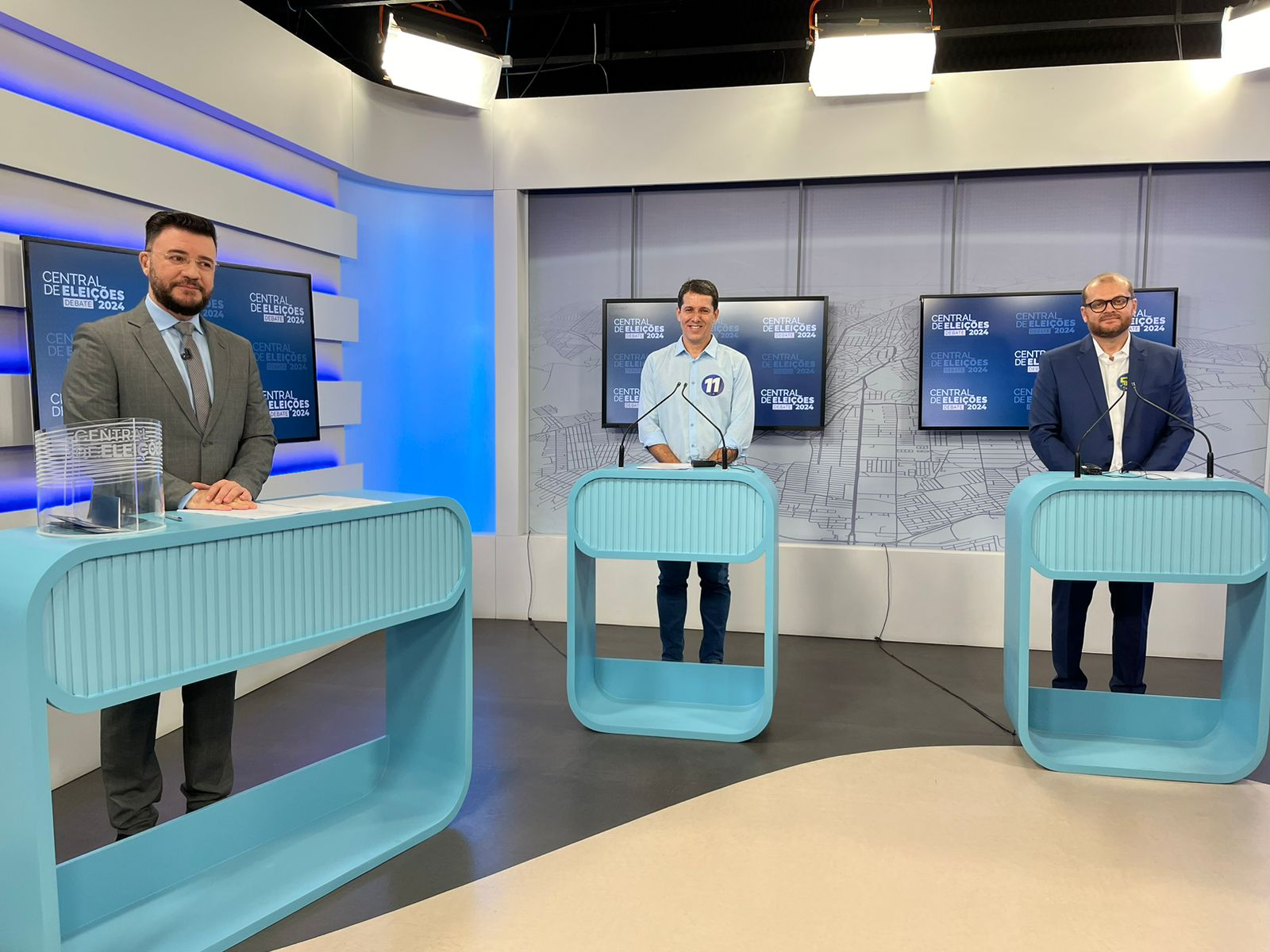 Debate para prefeito de Jequié tem perguntas sobre saúde, tragédias ambientais e carga tributária