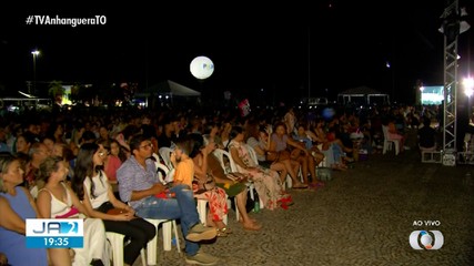 Apresentações abrem espetáculo 'Paixão de Cristo' na Praça dos Girassóis