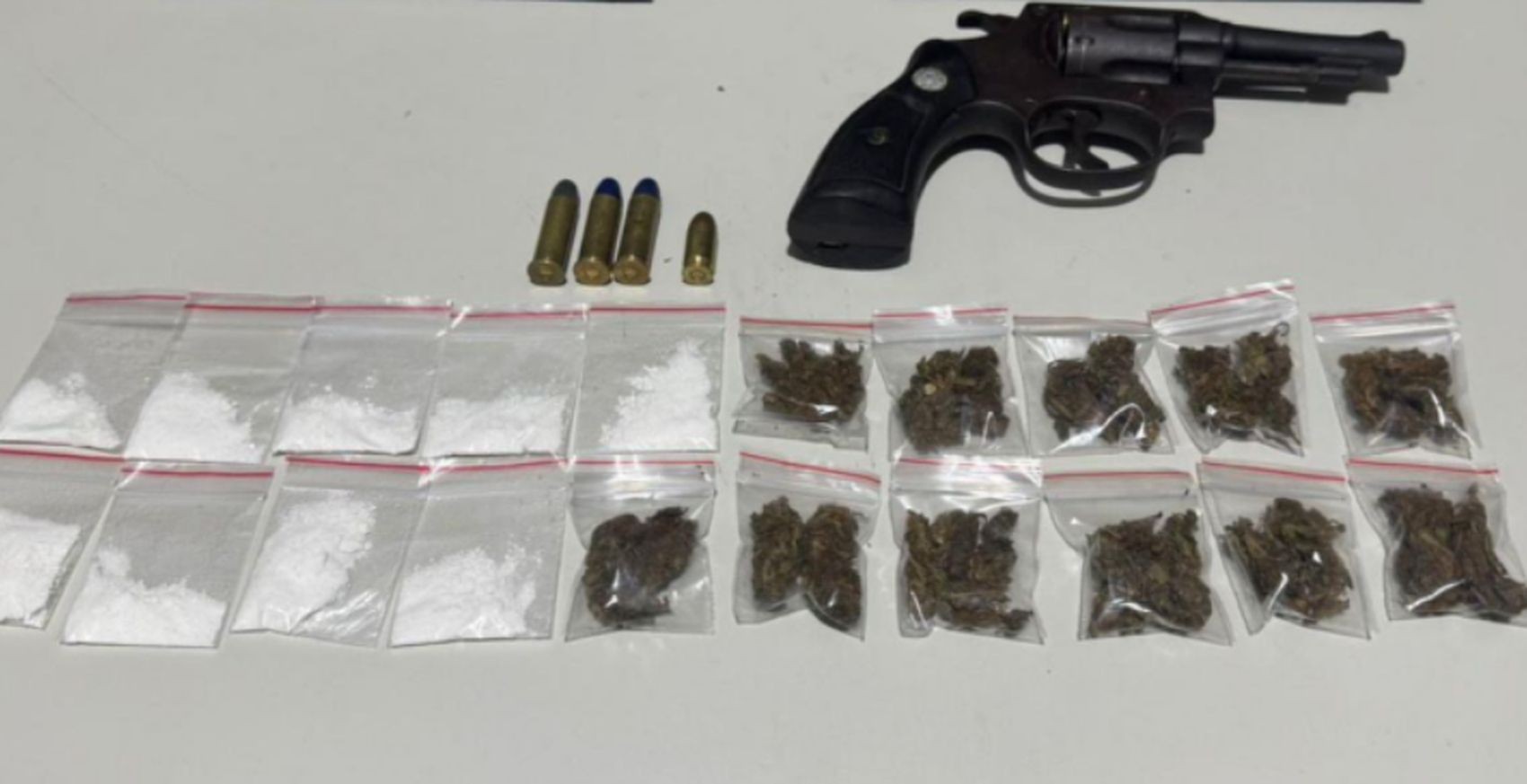 Acusado de duplo homicídio morre em confronto policial em Estância