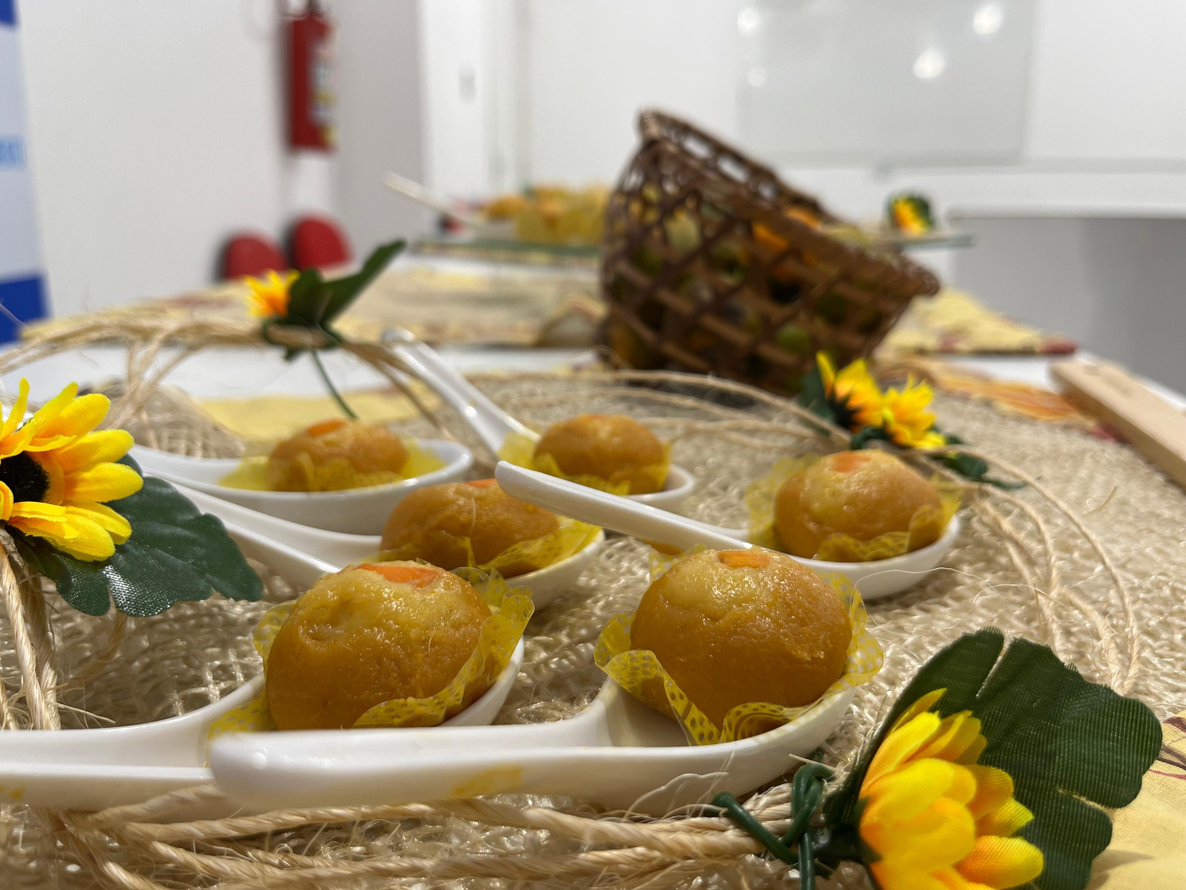 ‘Tucumilho’: chefe de cozinha cria brigadeiro com sabor amazônico de tucumã e milho; veja receita