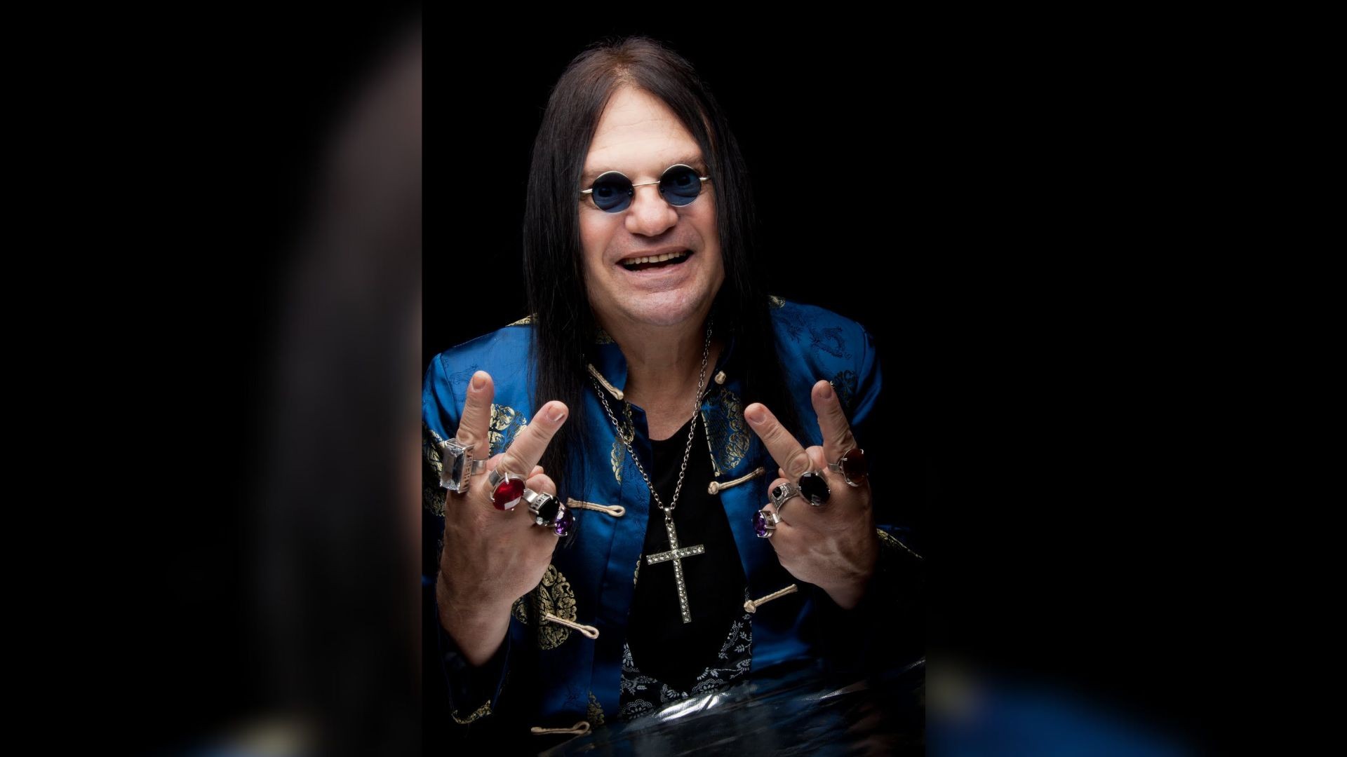 Sósia de Ozzy viveu de música, virou celebridade no show do Black Sabbath e acreditava no 'rock romântico'