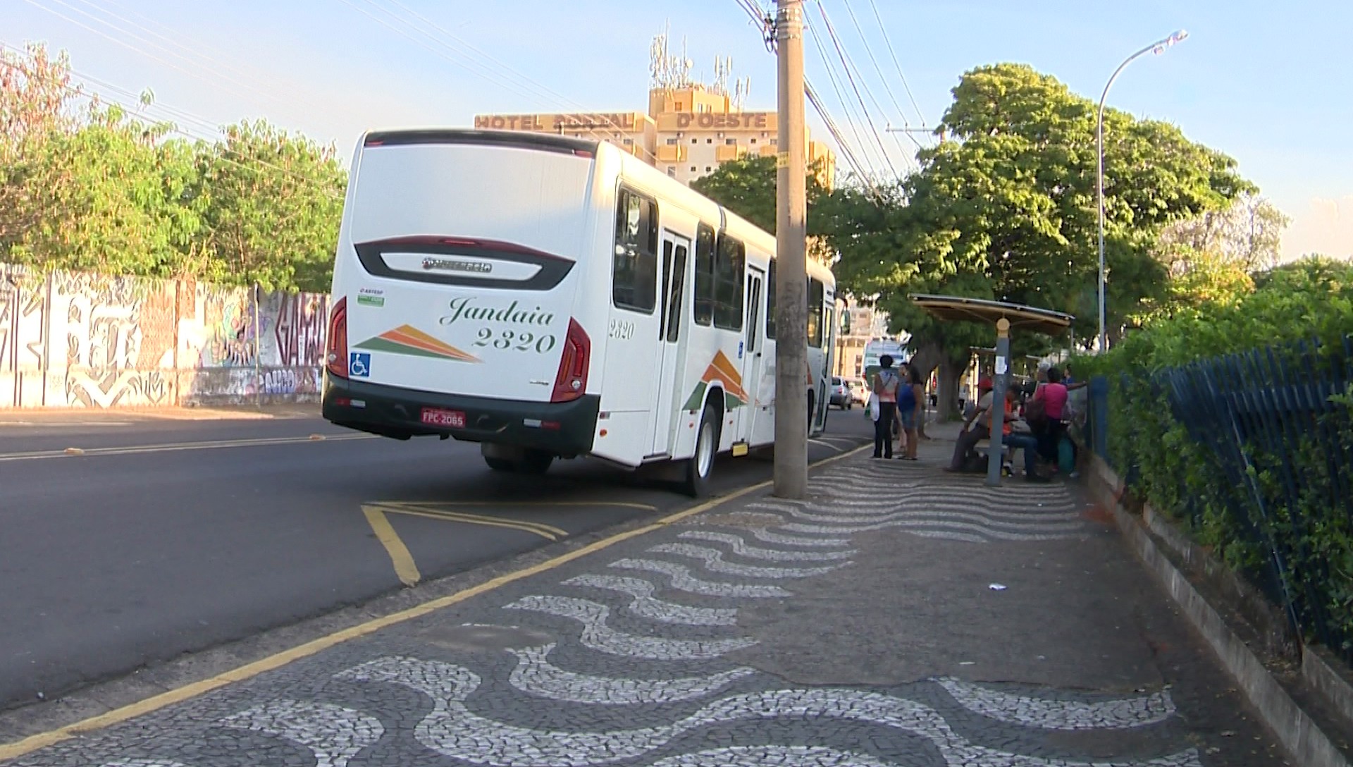 Linhas de ônibus da Jandaia sofrerão alteração em local de embarque e desembarque a partir deste domingo