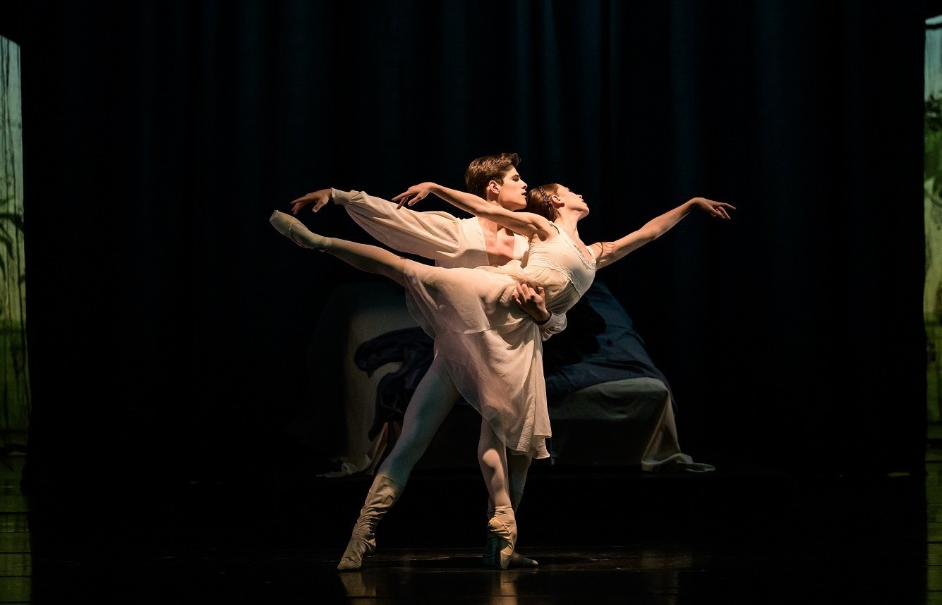 Festival de Dança de Joinville, o maior do mundo, abre venda de ingressos; veja programação