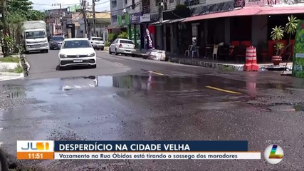 Vazamento de água é registrado no bairro da Cidade Velha, em Belém