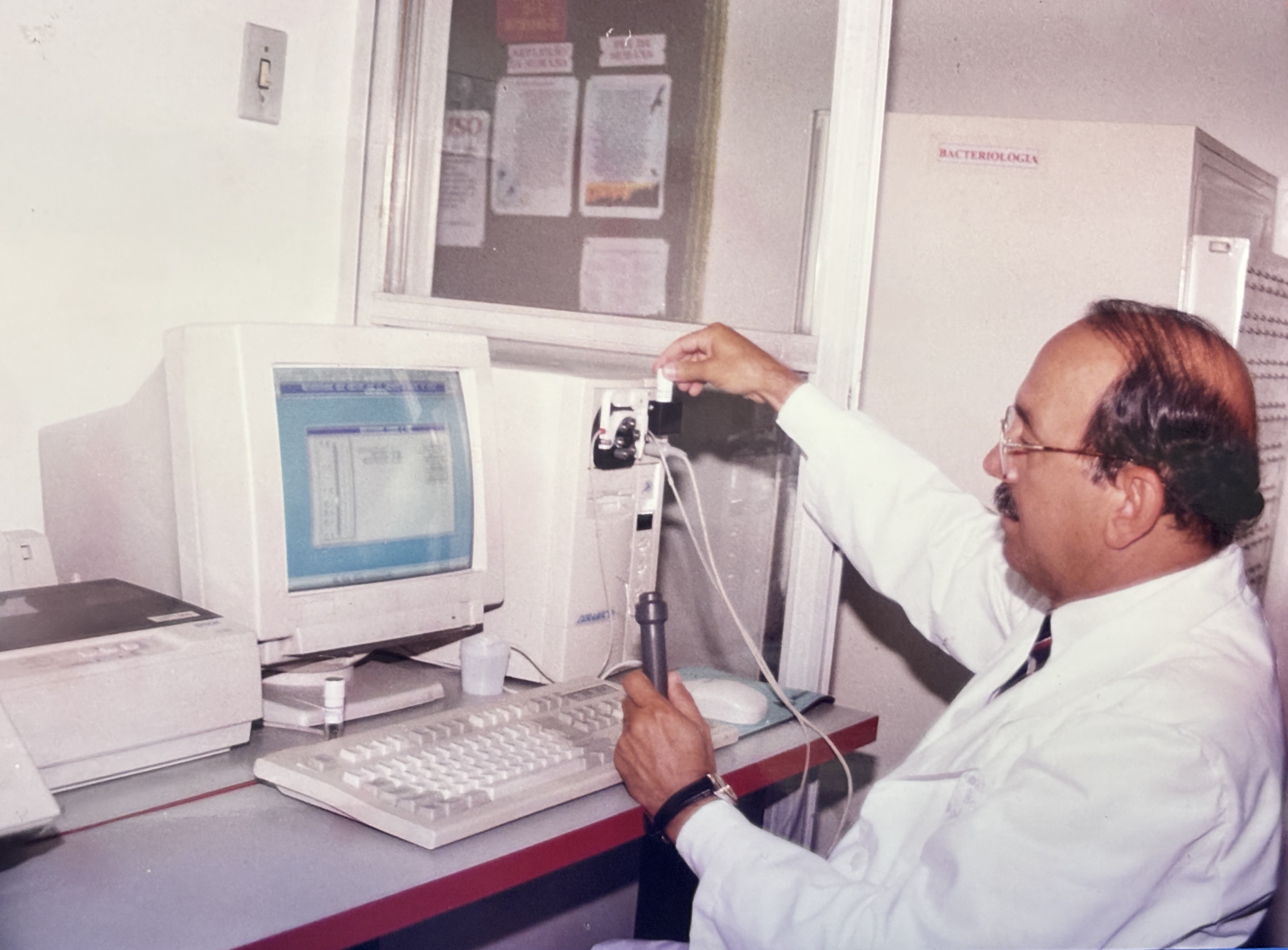 45 anos dedicados à excelência em cada exame 