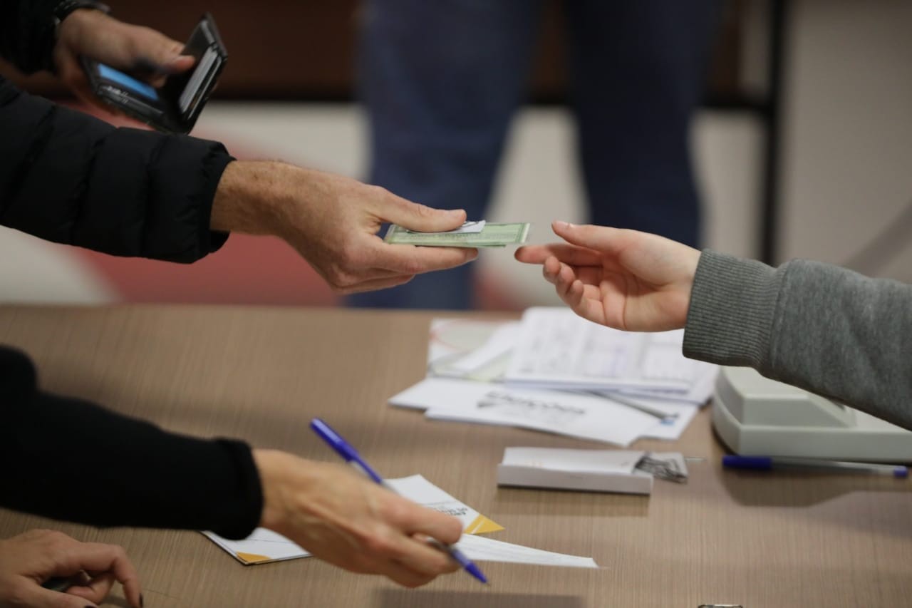 Justiça Eleitoral convoca 6,5 mil mesários em Piracicaba e Limeira; saiba funções e benefícios