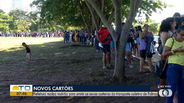 Mutirão para emitir novo cartão do transporte coletivo de Palmas tem grande fila e reclamações: 'Desorganizado', diz usuário