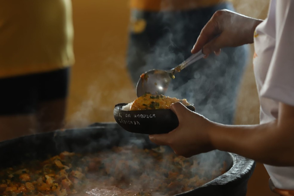 Moqueca capixaba produzida no Festival da Moqueca Capixaba em Anchieta, Espírito Santo — Foto: João Alexandre/Divulgação