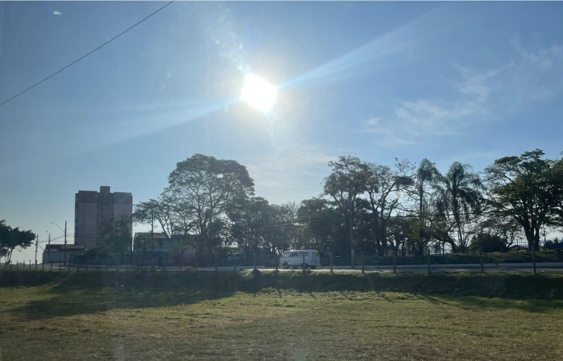 Pelo terceiro dia seguido, Taubaté registra recorde de calor