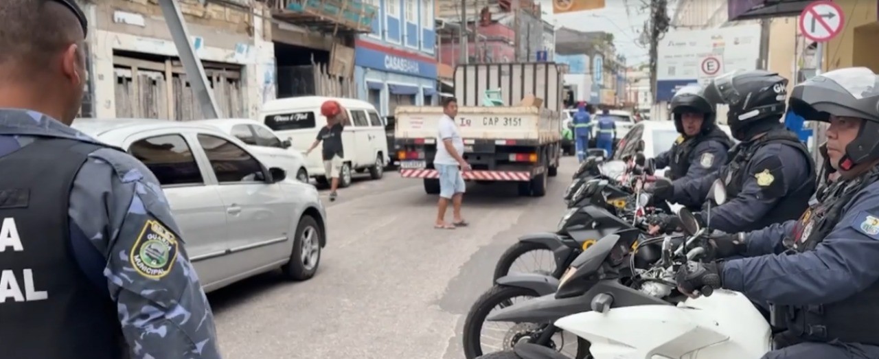 Flanelinha é preso suspeito de coagir motoristas e cobrar valores irregulares em rua de Belém