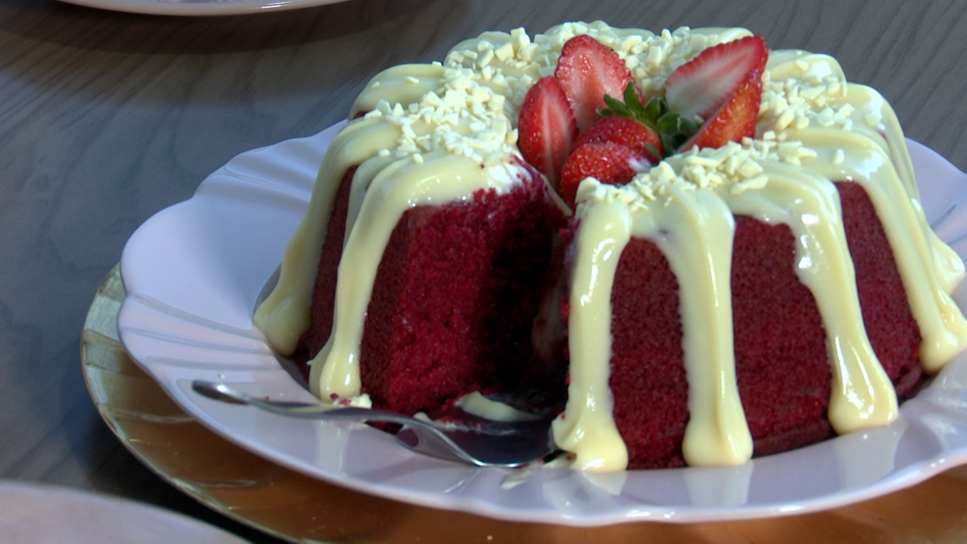 Bolo Red Velvet: aprenda a receita no Chef JPB
