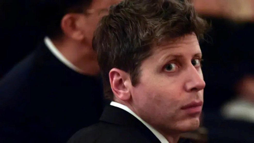 A OpenAI, de Sam Altman, tem estado no centro de novas preocupações sobre a atividade descontrolada da IA — Foto: Reuters