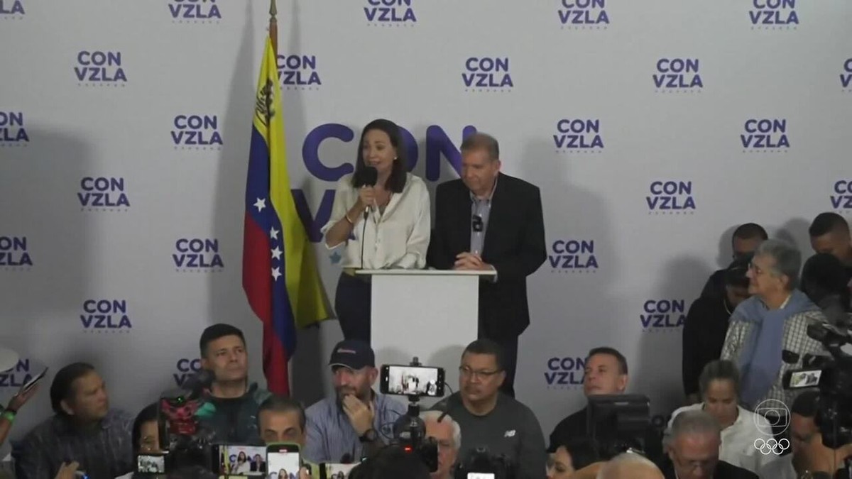 Amorim reforça a Maduro o pedido do governo brasileiro para Venezuela divulgar atas da eleição