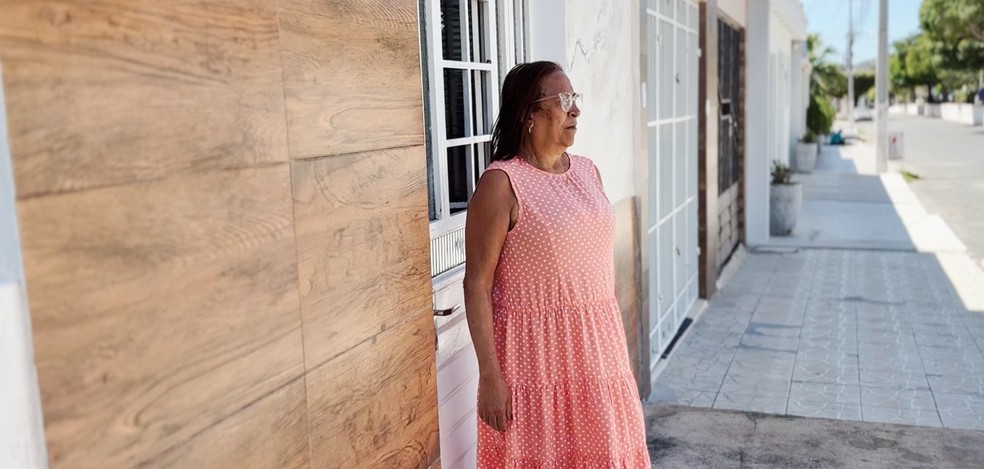 Ver&ocirc;nica Hon&oacute;rio, tutora de Safira, em Teixeira &mdash; Foto: Beto Silva/TV Para&iacute;ba