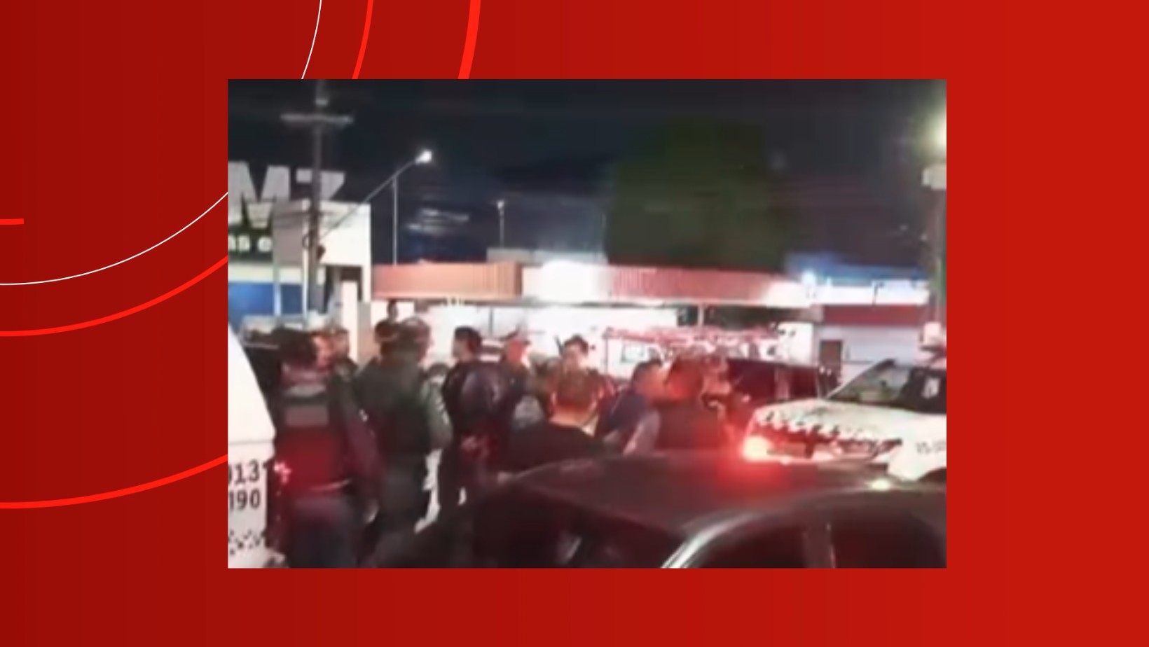 Bombeiro é detido após disparar tiros perto de bar em Manaus