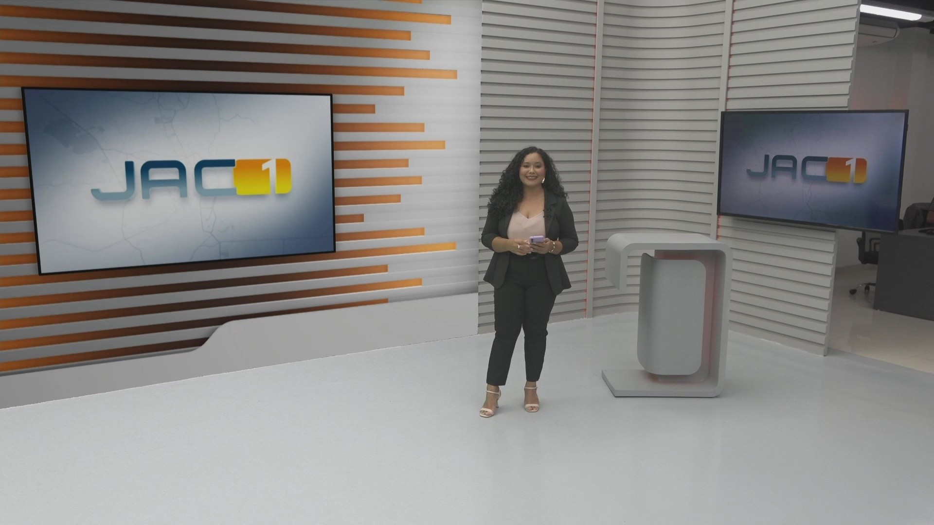 AO VIVO: Assista ao JAC1 com Quésia Melo