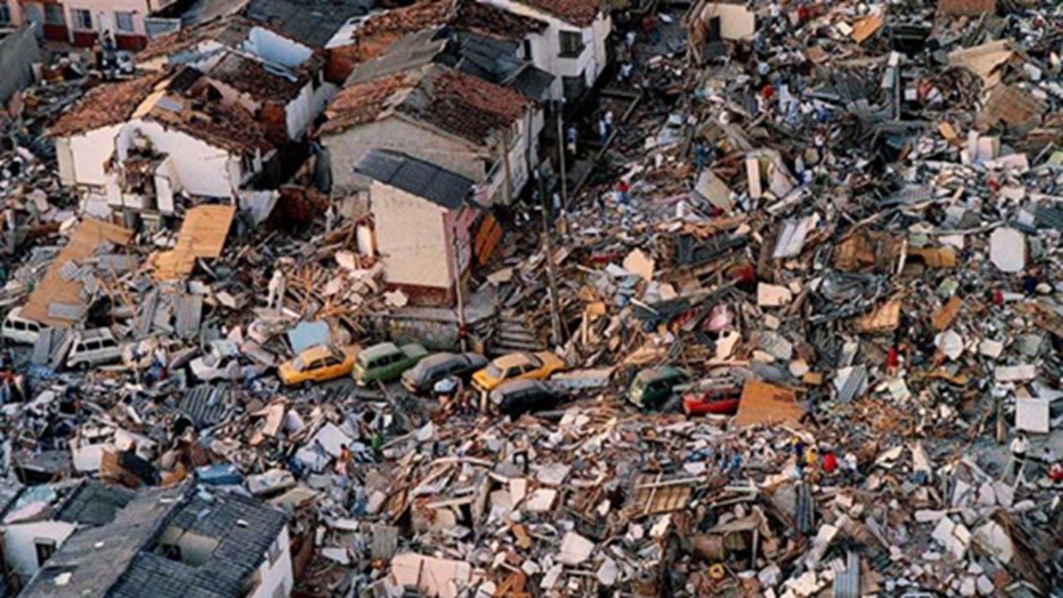 A cidade da Colômbia que foi devastada por terremoto de 1999, mas resistiu