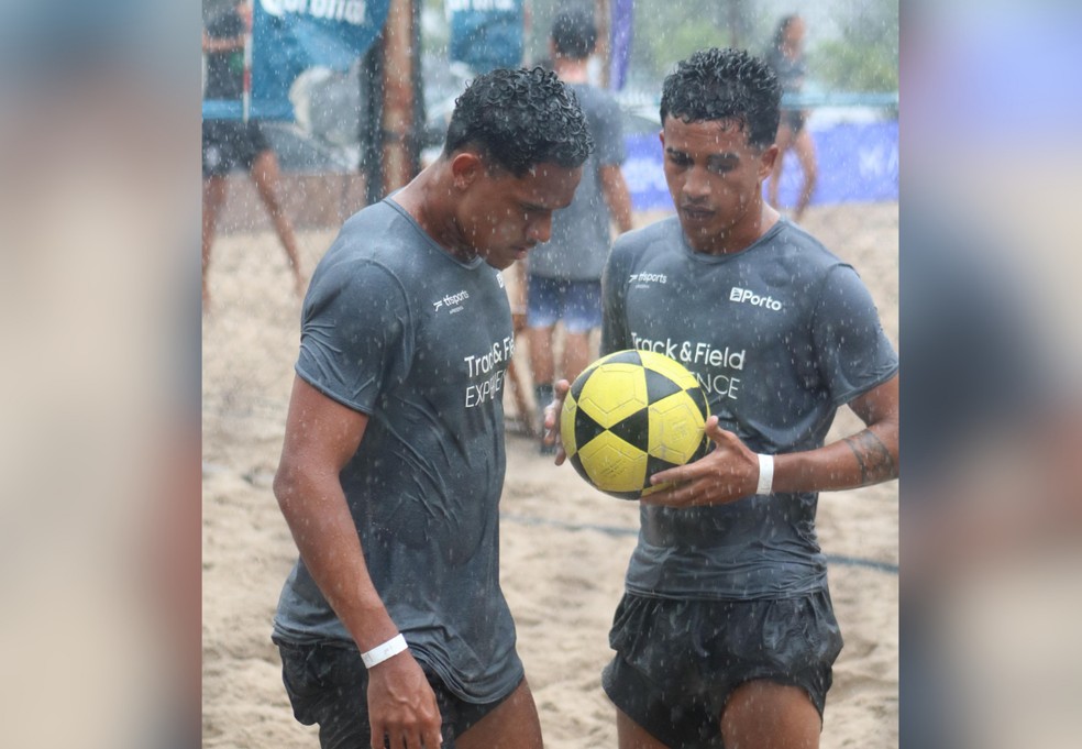 José Henrique, conhecido com Neguinho, e o amigo Artur Guilherme, que morreu em Palmas — Foto: Divulgação/Ronnyclicks