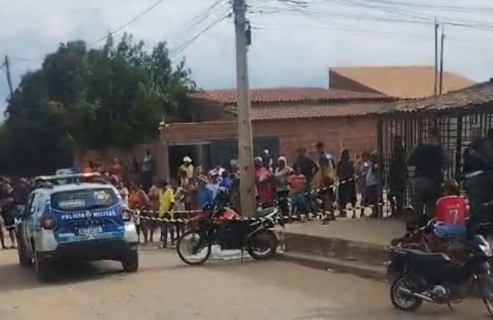 Mototaxista é morto a tiros após se envolver em discussão no João de Deus em Petrolina