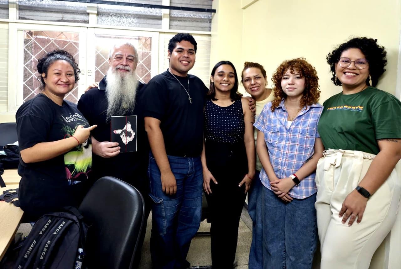 Livro de coletivo do Amapá traz histórias de visagens da Amazônia 