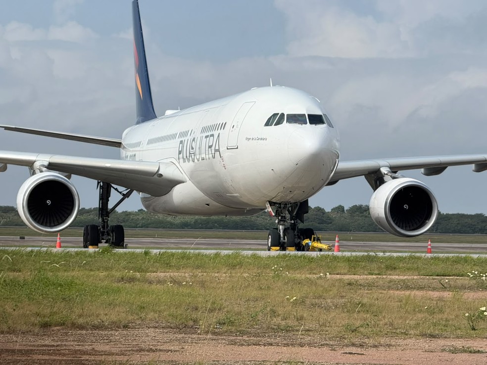 Aeronave da Plus Ultra que pousou no Aeroporto Internacional de Natal — Foto: Sérgio Henrique Santos/Inter TV Cabugi