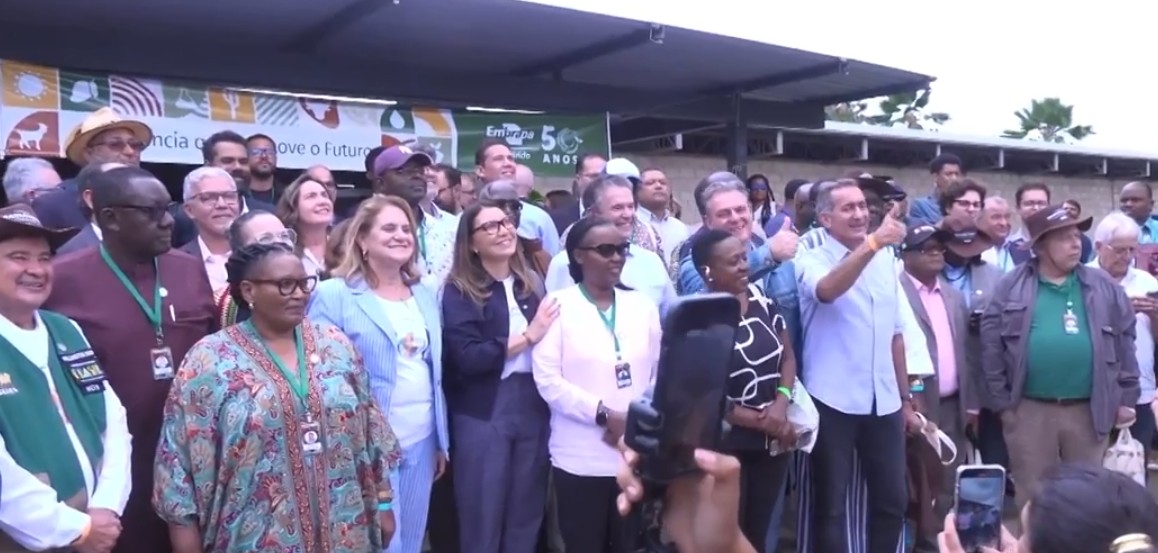 Representantes de países africanos visitam Embrapa Semiárido em Petrolina com a presença da primeira-dama Janja da Silva