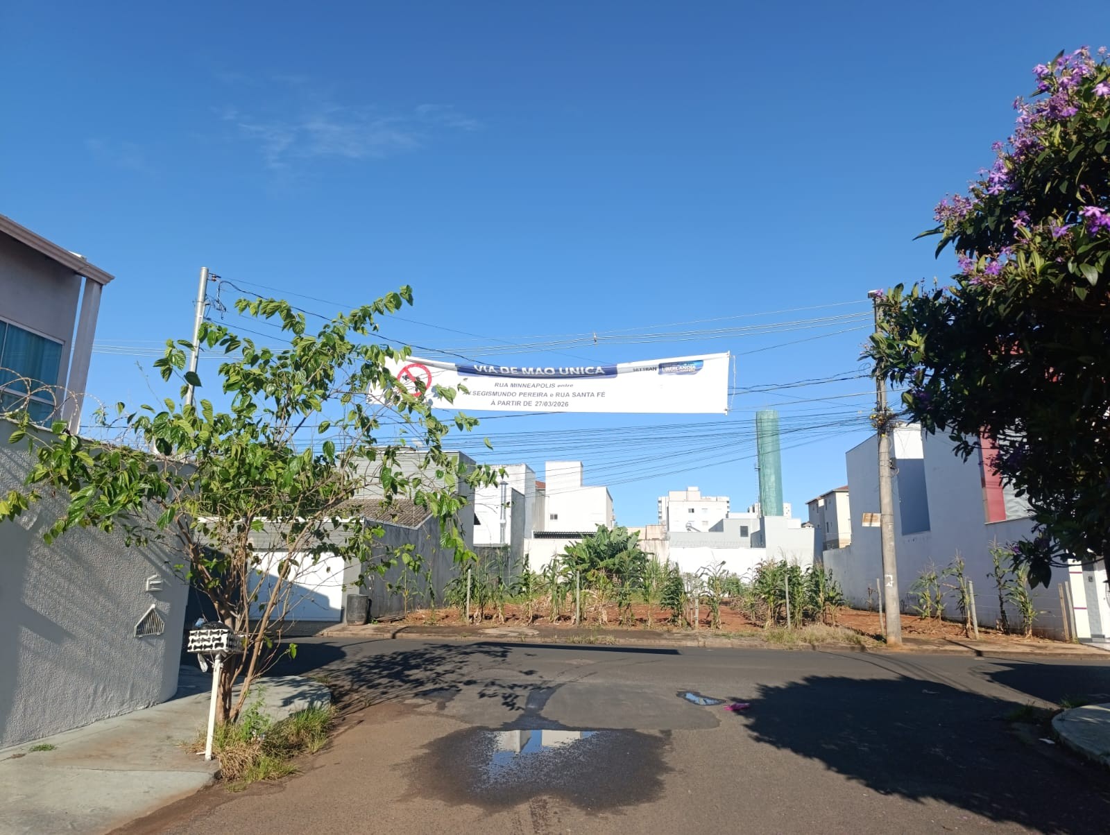 Quatro ruas passam a ter sentido único no bairro Novo Mundo, em Uberlândia; veja o que muda