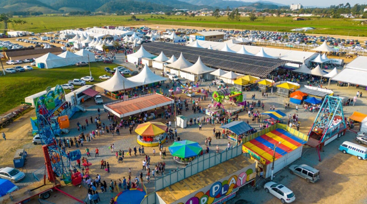 Super El Niño: cidades de SC cancelam festas tradicionais em meio à previsão de eventos extremos 