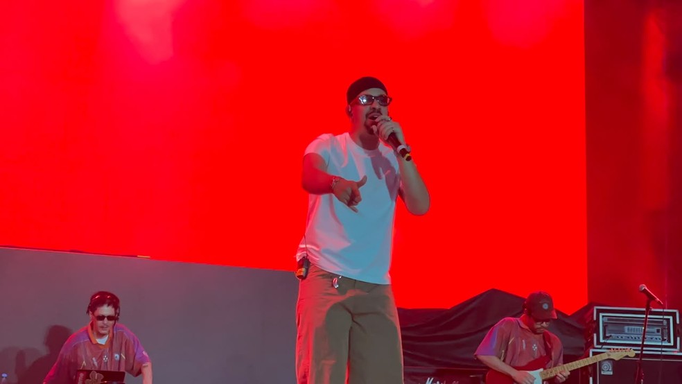 Rapper Victor Xamã durante apresentação no Sou Manaus 2026 — Foto: Patrick Marques/g1 AM