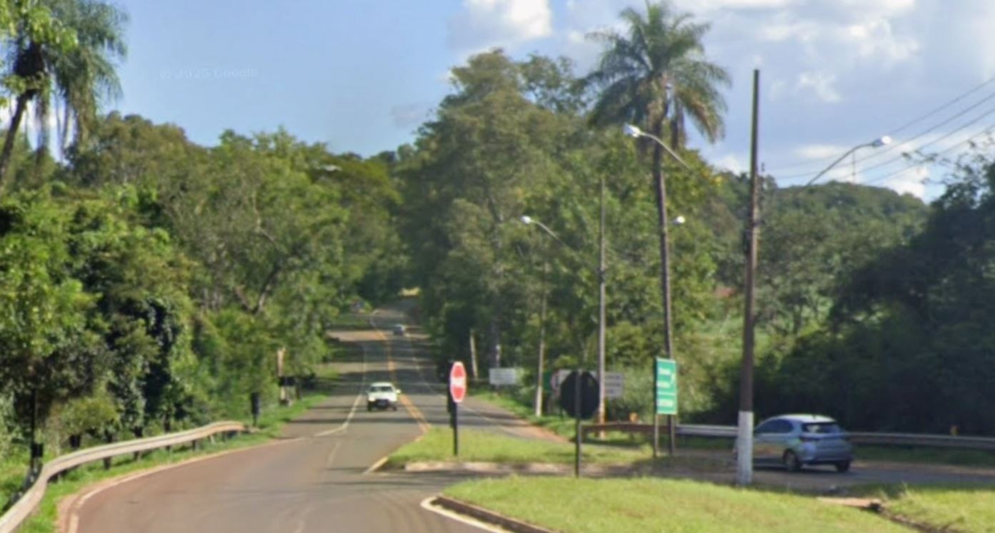 Quadrilha armada rende vigilante de obra e foge com 3 caminhões e uma moto no interior de SP