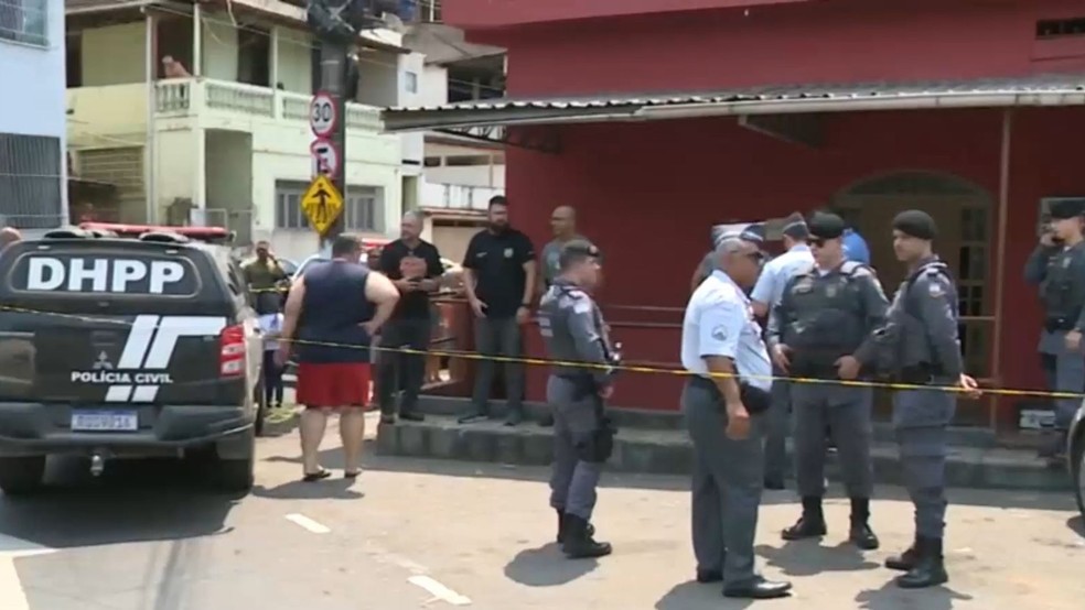 Sogros de prefeito de Cachoeiro de Itapemirim são mortos a facadas e suspeitos são presos no Espírito Santo. — Foto: TV Gazeta
