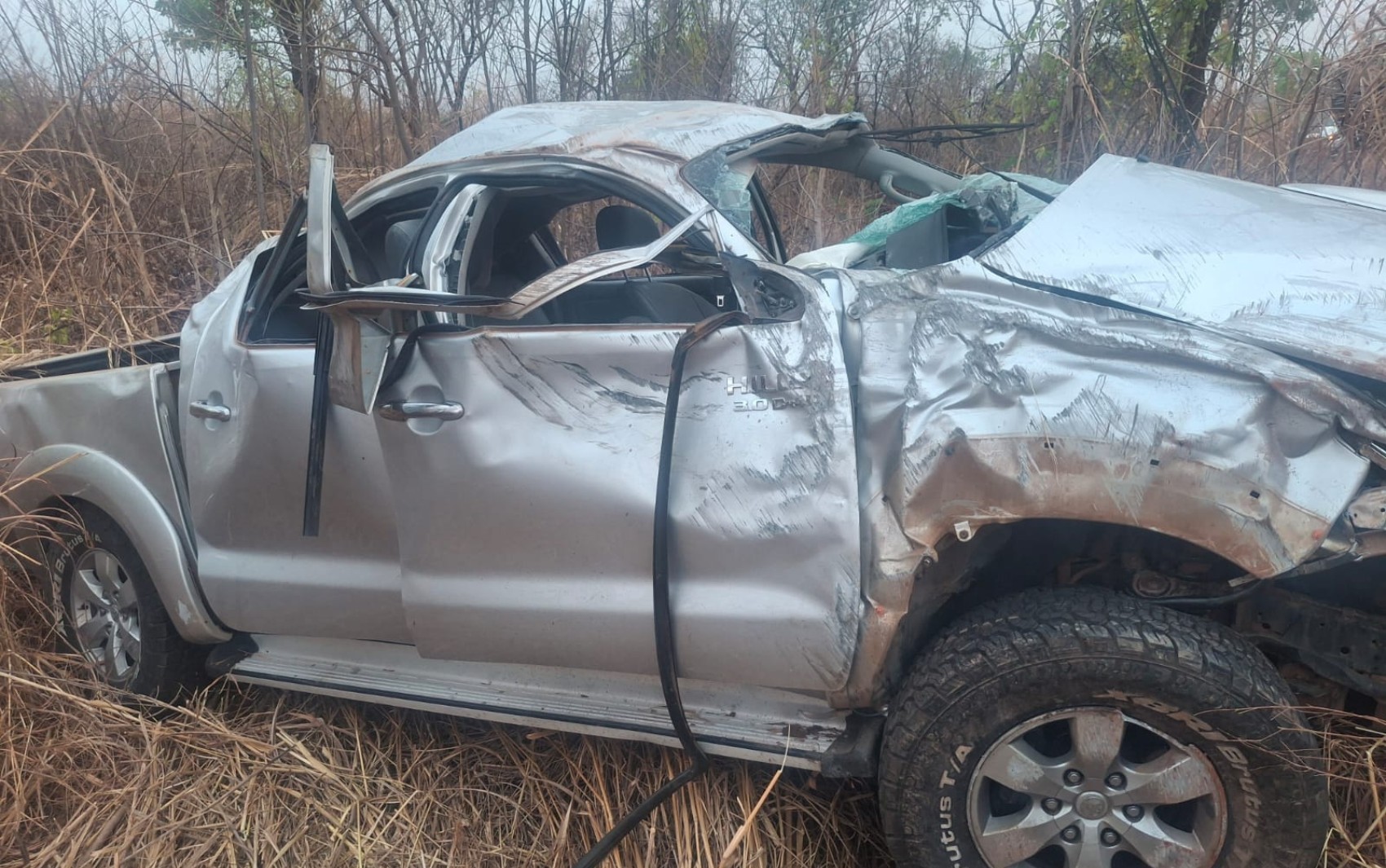 Três pessoas ficam em estado grave após acidente no oeste da Bahia