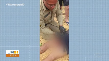 Caminhoneiro fica gravemente ferido após veículo tombar na TO-455