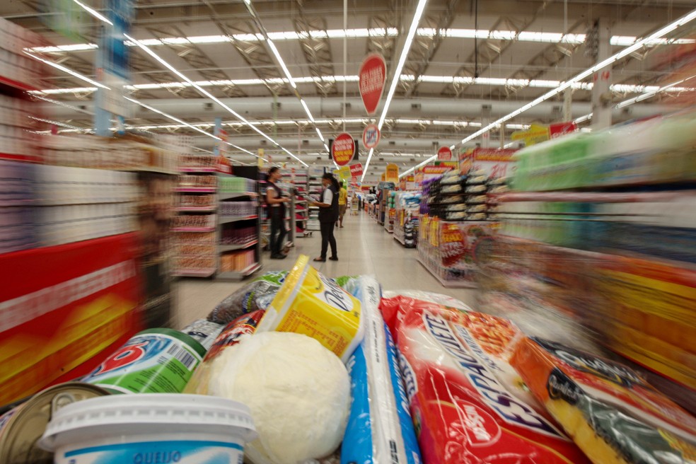 Inflação oficial do país fechou 2024 em 4,83%, puxada por alimentação, educação e saúde. — Foto: Joédson Alves/Agência Brasil