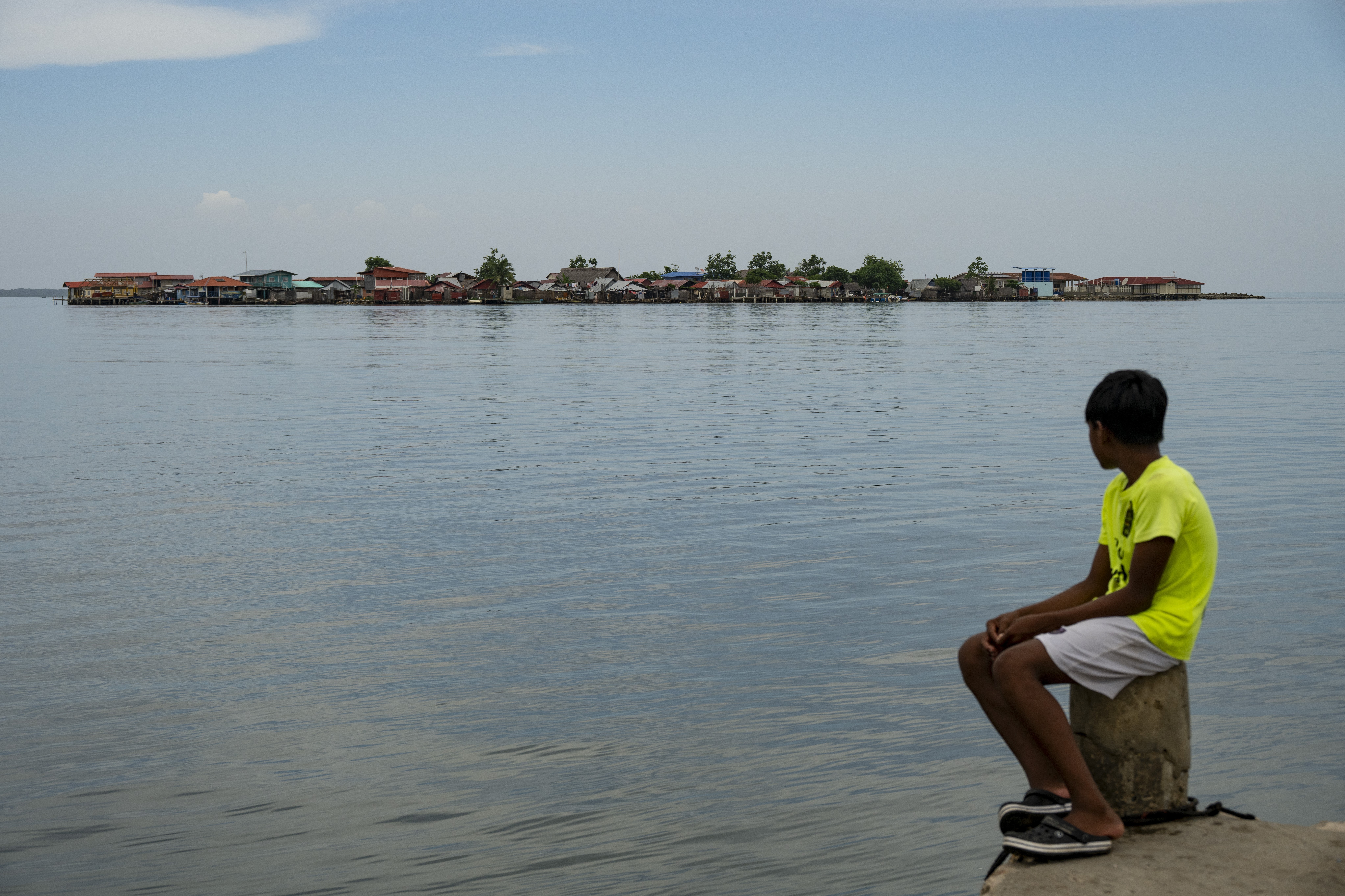 Êxodo silencioso: a ilha panamenha que está sendo engolida pelo mar