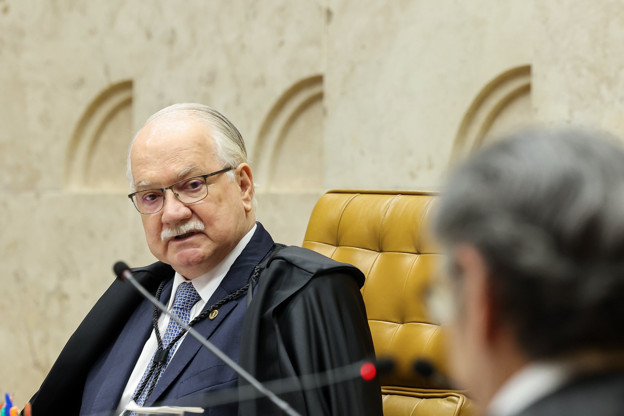 Validade processual e constrição pessoal: o que significam termos citados na sessão do STF sobre Moraes e Vorcaro