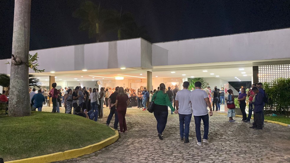 Corpo de potiguar encontrado morto no Paran&aacute; chega ao RN &mdash; Foto: Francielly Medeiros / Inter TV Cabugi