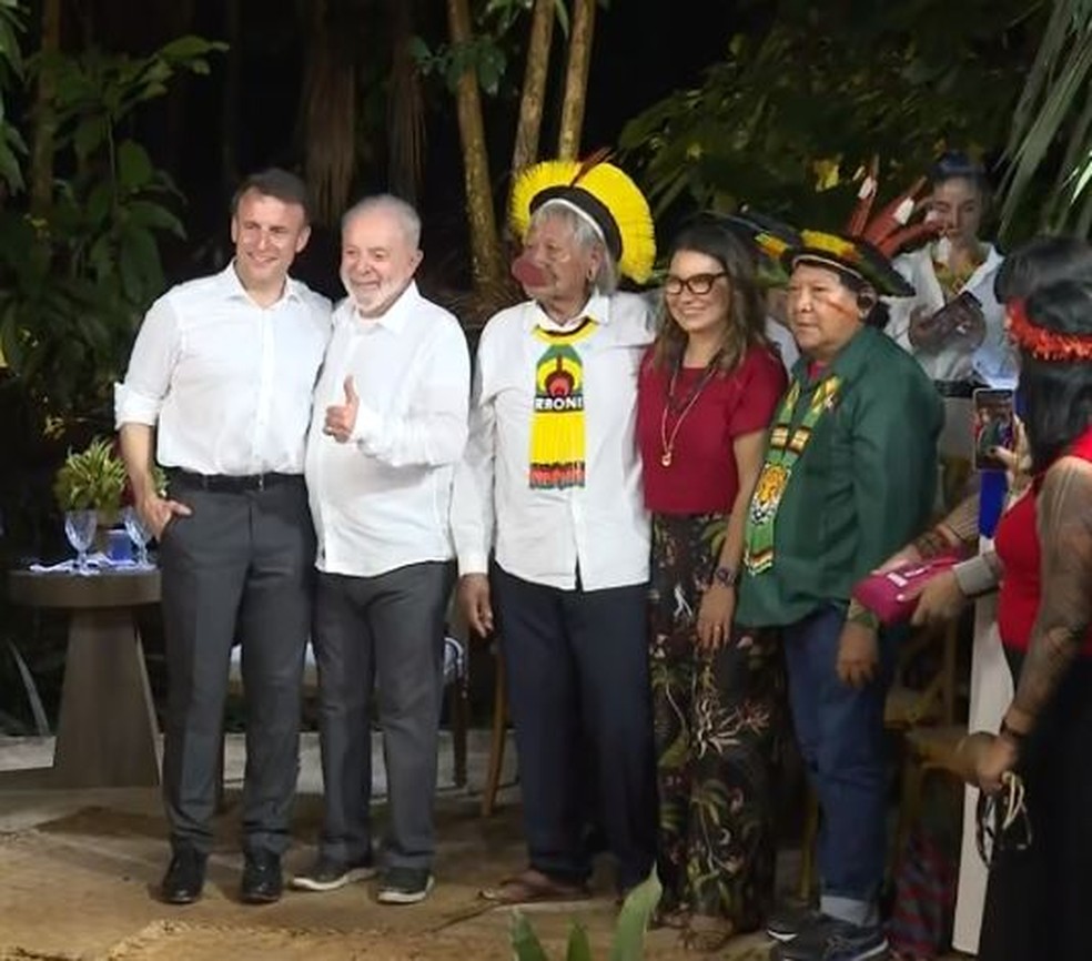 Macron na Amazônia: Lula e presidente francês firmam acordos em Belém e se encontram com lideranças indígenas — Foto: EBC/Reprodução