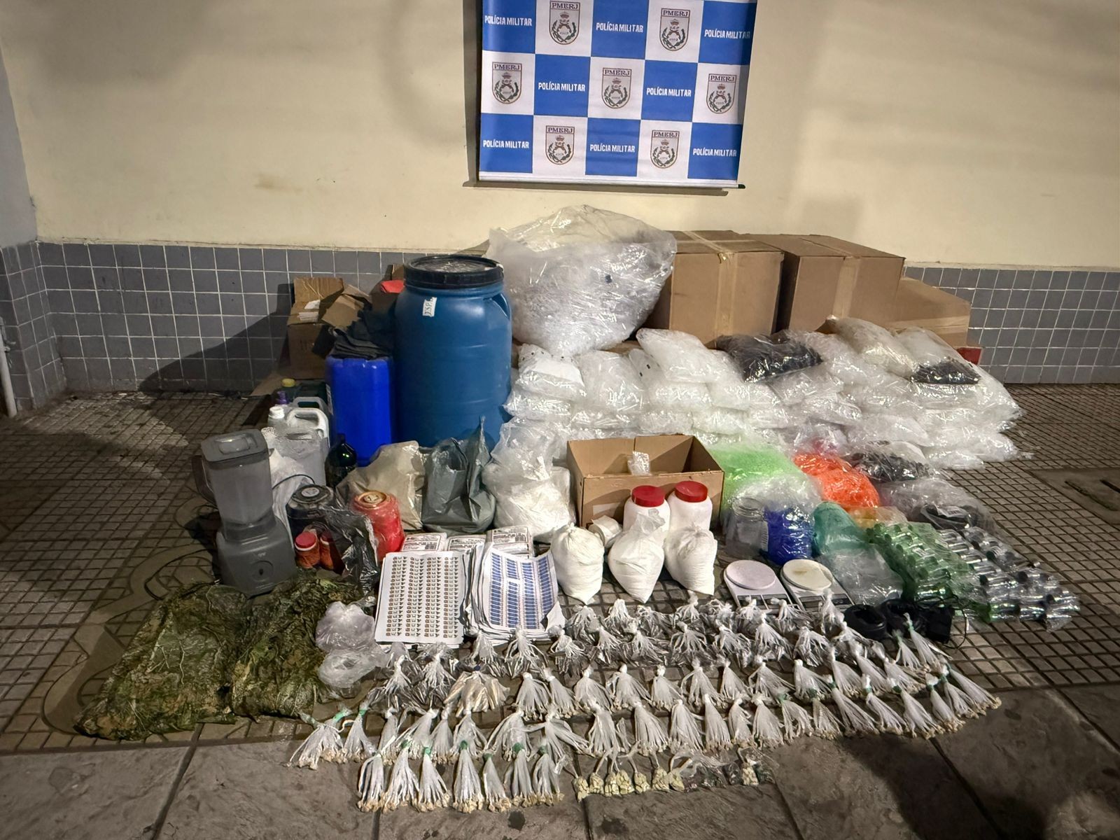 Mais de 11 kg de drogas são apreendidos em Volta Redonda 