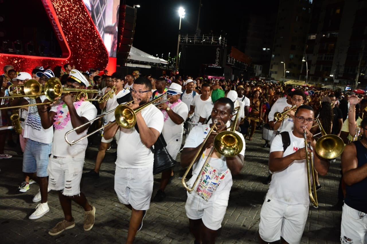 Habeas Copos agita foliões no 5º dia do pré-carnaval de Salvador com bloquinhos e fanfarras; veja fotos