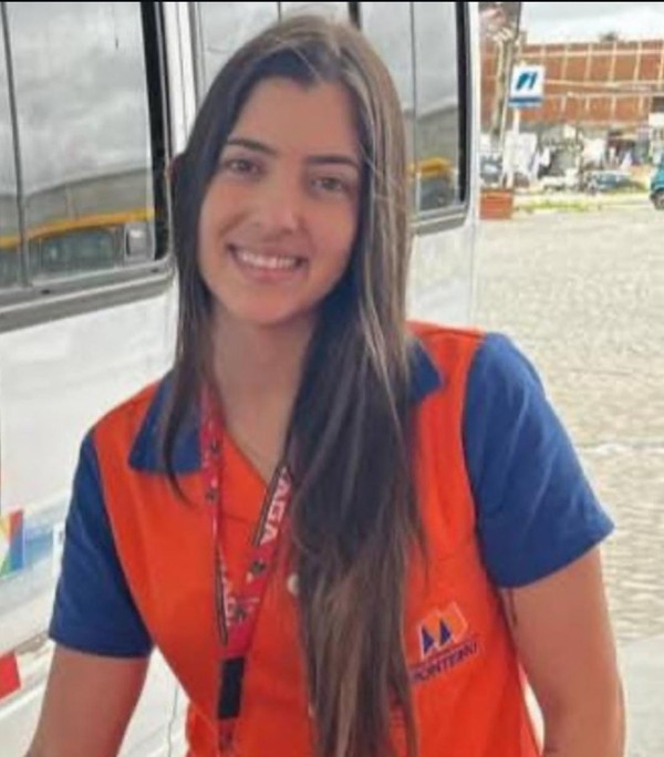 Frentista é assassinada a tiros em posto de gasolina, em Agrestina — Foto: Reprodução/Redes Sociais