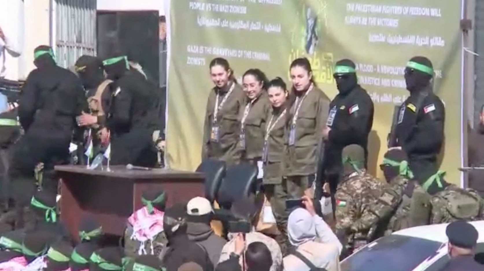 Israel liberta 200 prisioneiros palestinos em segunda fase do acordo de cessar-fogo