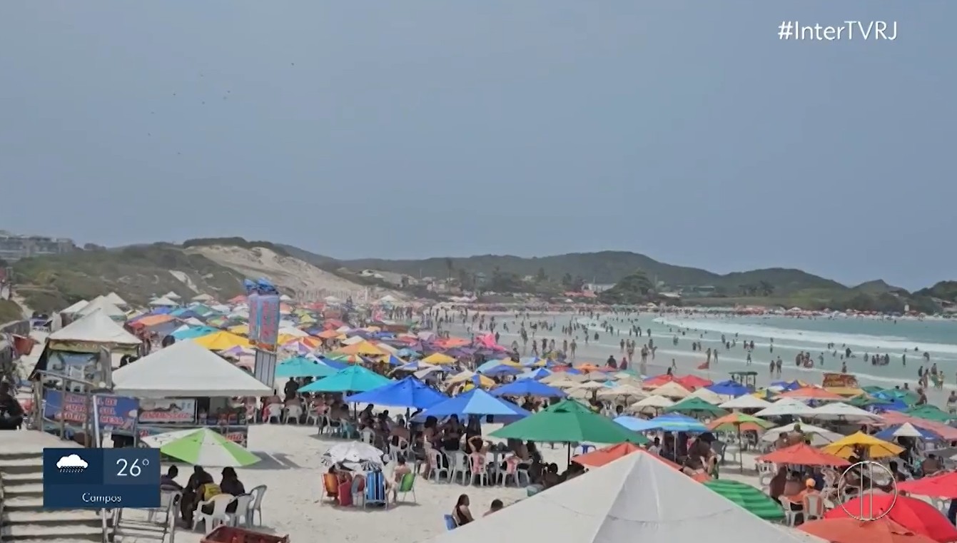 'Semana do Saco Cheio': mineiros movimentam a economia turística de Cabo Frio com o recesso em MG