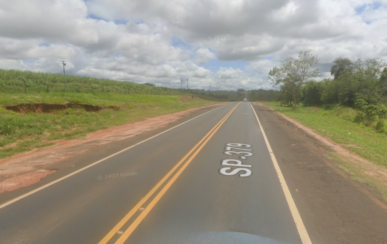 Motociclista e garupa morrem após moto ser atingida por carro em Urupês; motorista estava alcoolizado 