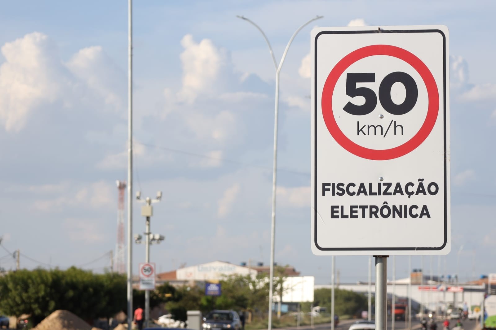 Novos radares de fiscalização são testados em Petrolina e passam a autuar a partir de segunda (14) 