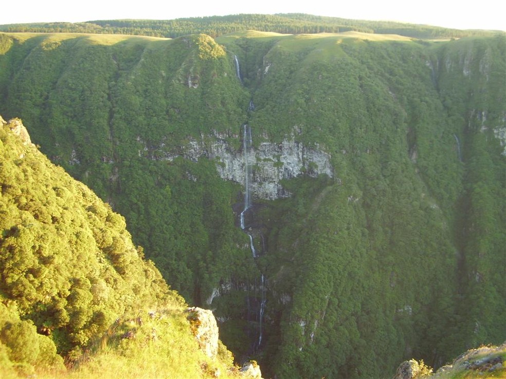 Cachoeira da Boa Vista fica na divisa do RS com SC e é uma das maiores do Brasil — Foto: Divulgação/Projeto Cachoeiras Gigantes