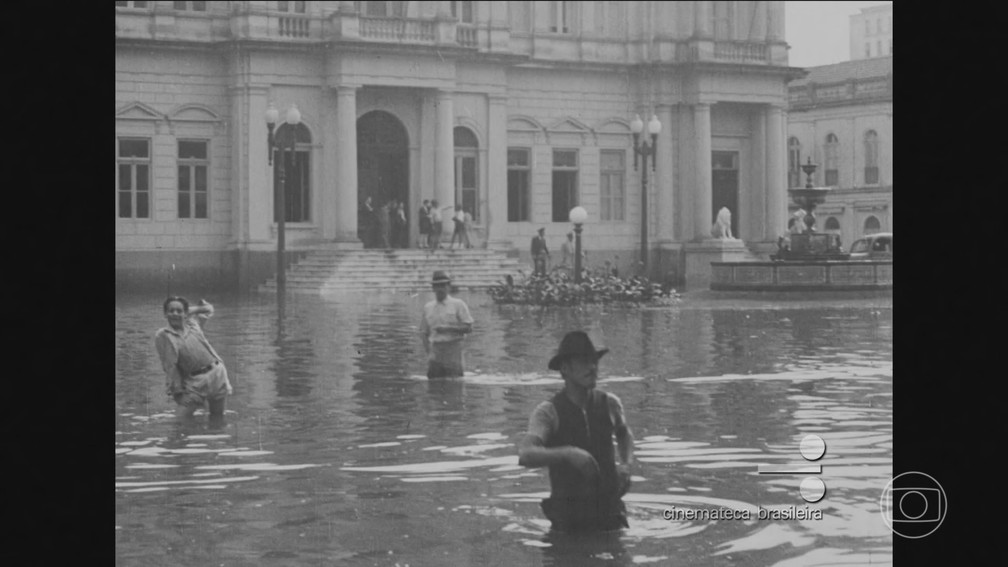 Jornal Nacional revela imagens inditas da enchente devastadora de 1941 no Rio Grande do Sul — Foto: Jornal Nacional/ Reproduo